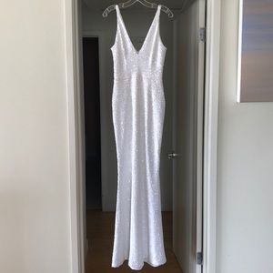 Glamorous Long White Sequined Mermaid Dress!